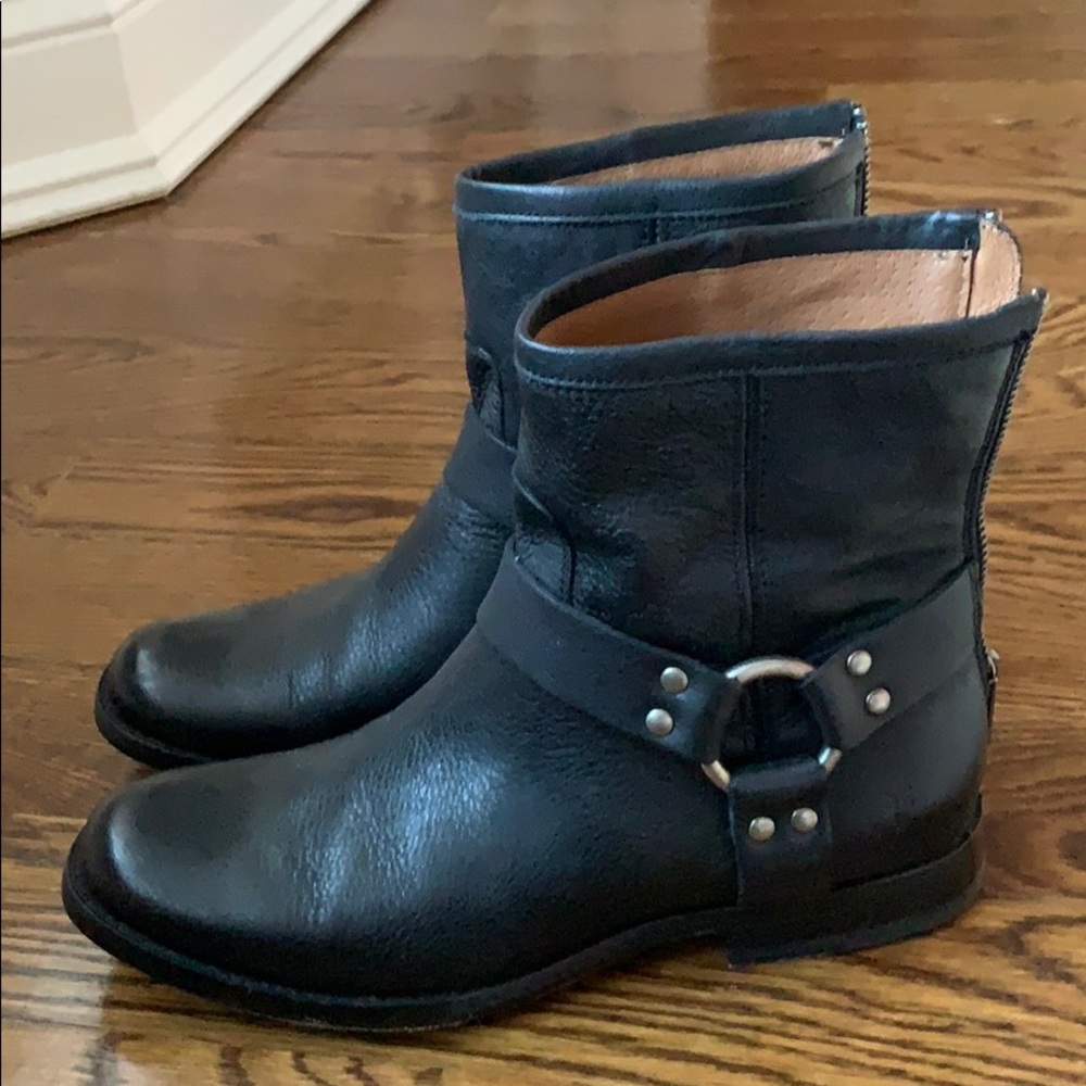 Women’s Frye booties harness style